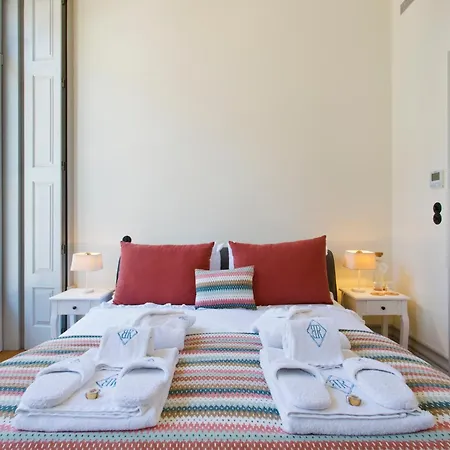 Boutique - Toledos One & Only In Historical Center Of *